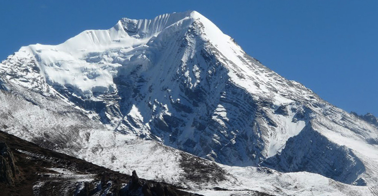 Pisang Peak Climbing